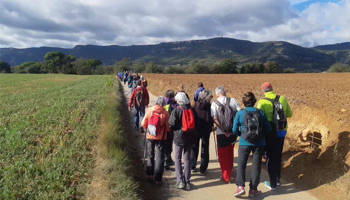 Tornen les caminades gratuïtes adreçades a majors de 60 anys durant la primavera