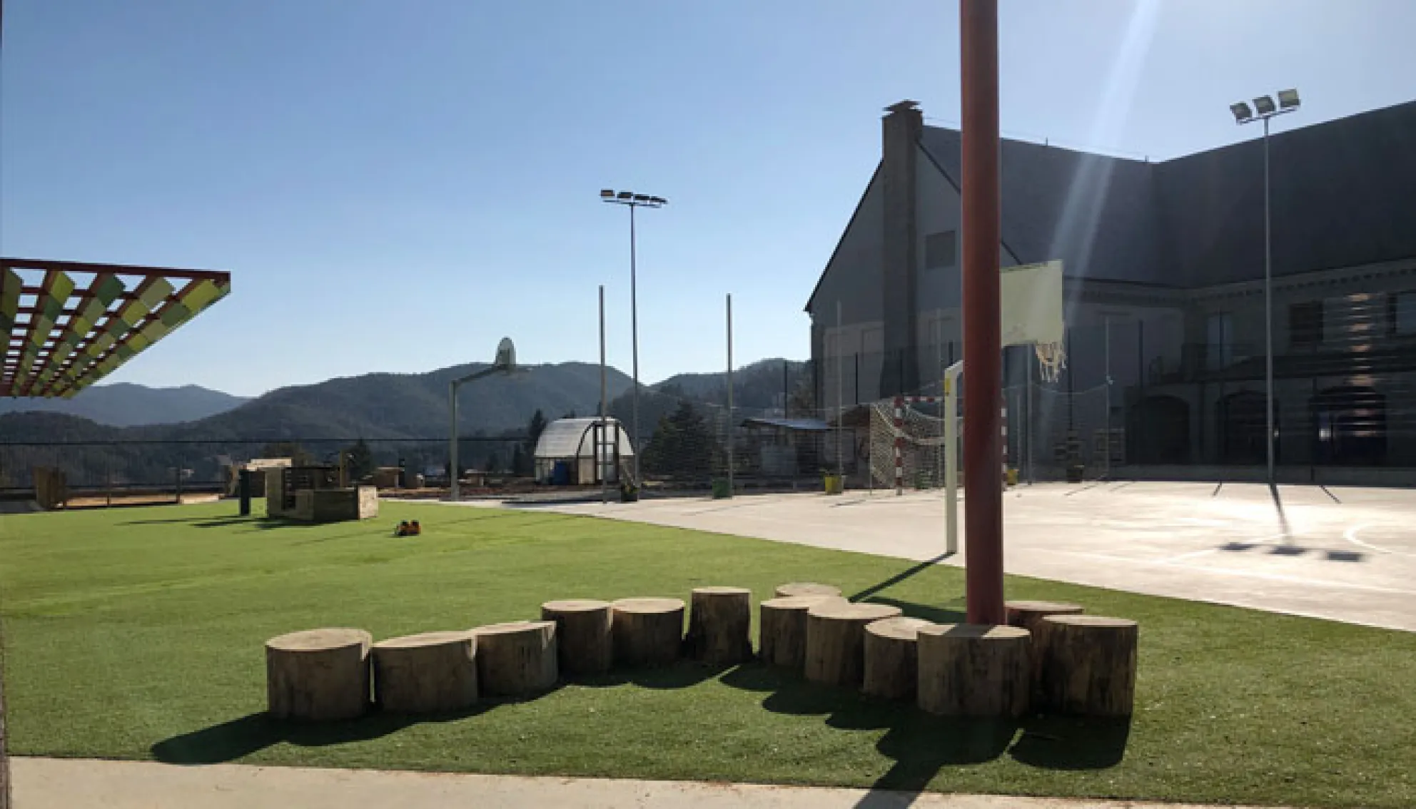Escola Els Castanyers