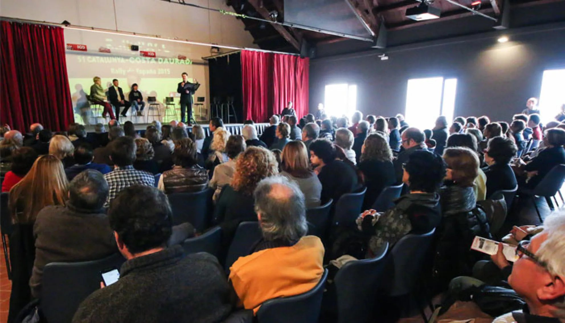 Inaugurada l'exposició "Viladrau, 100 anys de motor"